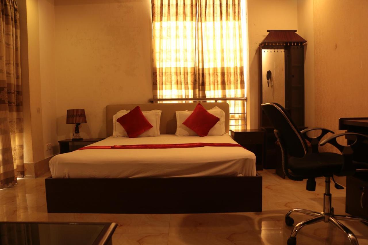78 Firoza Inn ธากา ภายนอก รูปภาพ